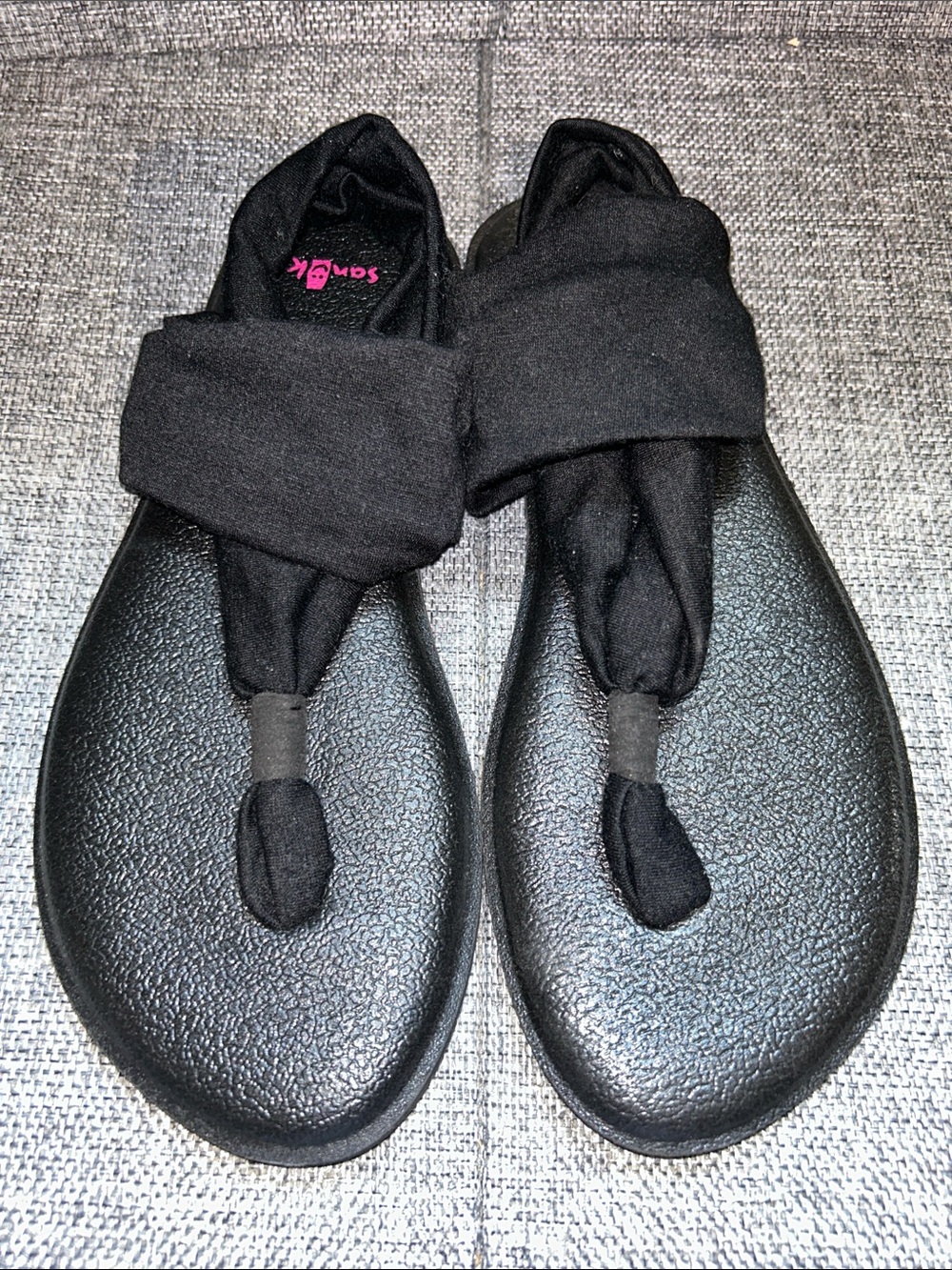 NEW - Sanuk Black Wrap Toe-Loop Sandals - Picture 3 of 7